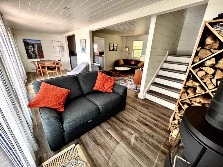 Cabin Leith
