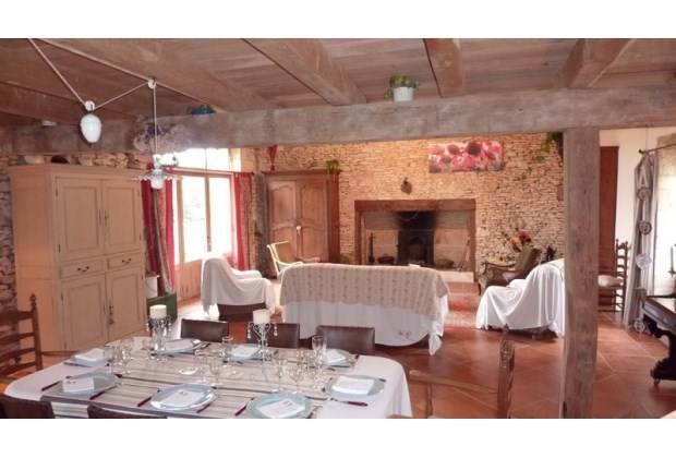 Children-friendly house with terrace, barbecue & private pool | Pool view | Pets are welcome — photo 5