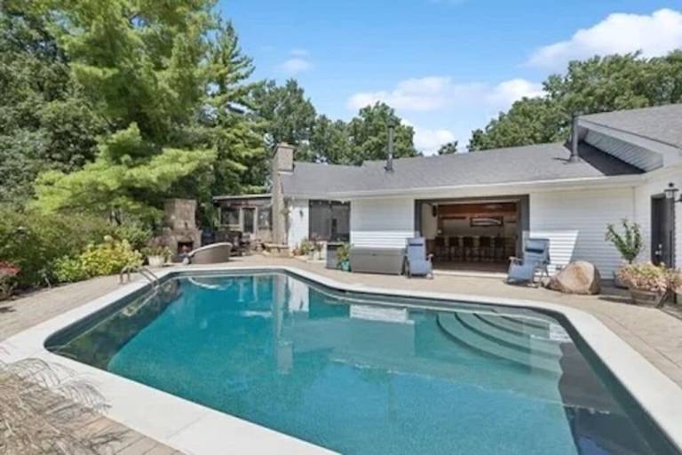 House  Vernon Hills
