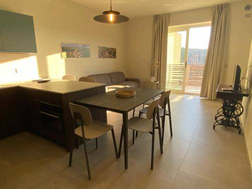 Holiday apartment with yard, terrace & pool — photo 2