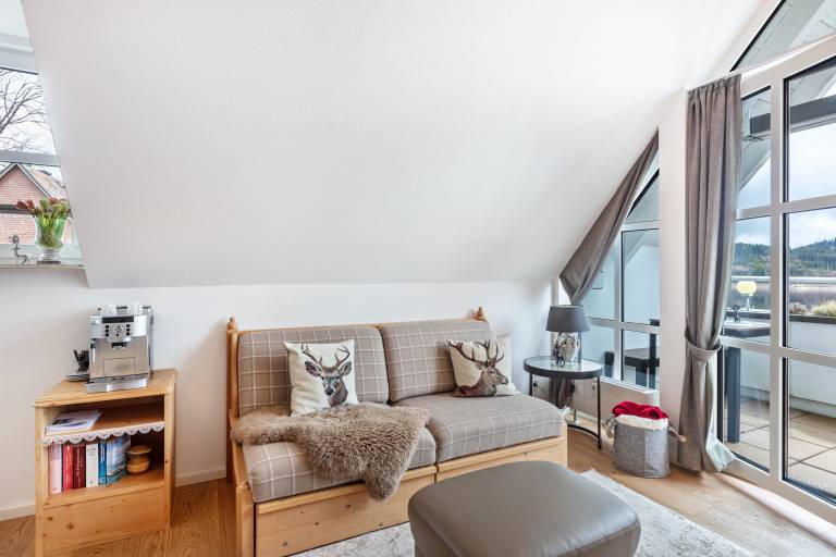 Family-friendly rental apartment with garden, heated pool & sauna | River view | Pet-friendly — photo 4