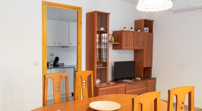 House with 2 rooms for 7 persons — photo 2