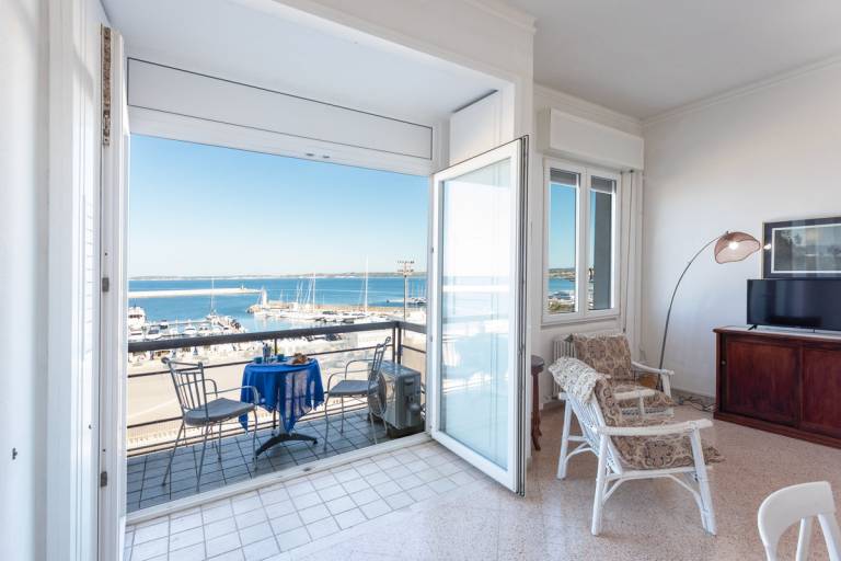 Family-friendly beautiful holiday apartment with terrace | Sea view | Pets allowed — photo 3
