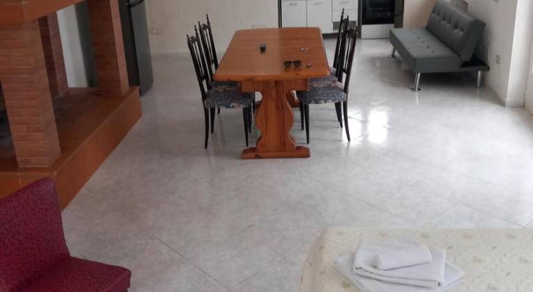 Rental apartment with pool — photo 2