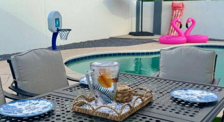 Vacation home with pool | Dogs allowed — photo 2