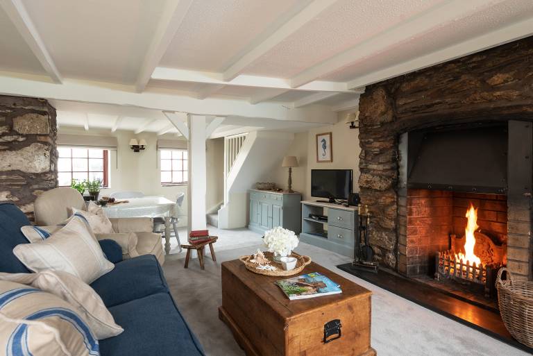 Cottage with garden & barbeque | Beach view — photo 4