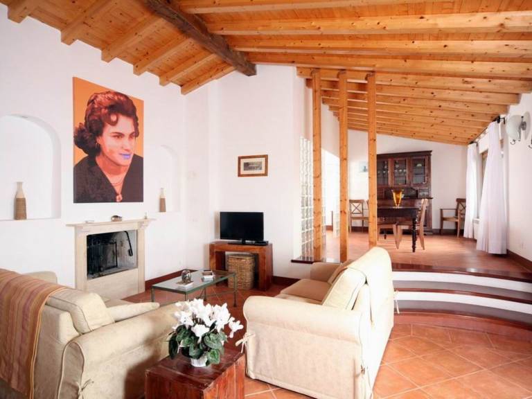 Pleasant apartment with barbecue, pool & patio | Dogs allowed — photo 3