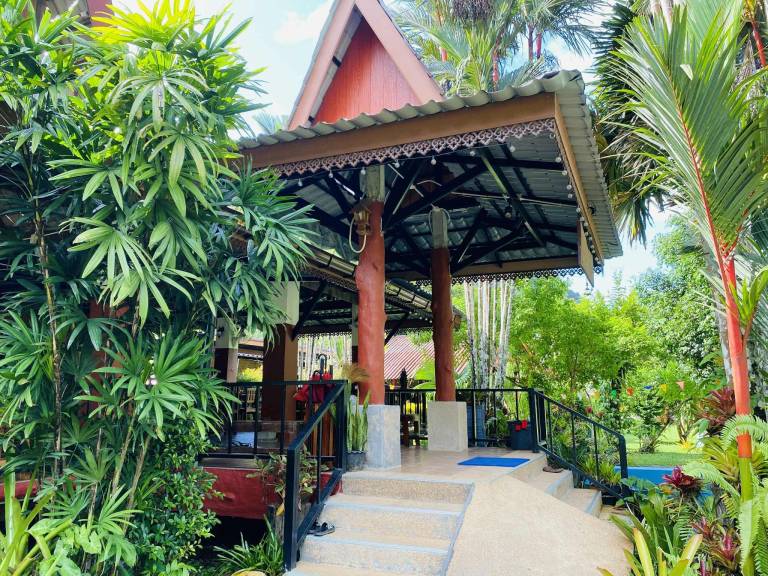 Resort  Khlong Sok