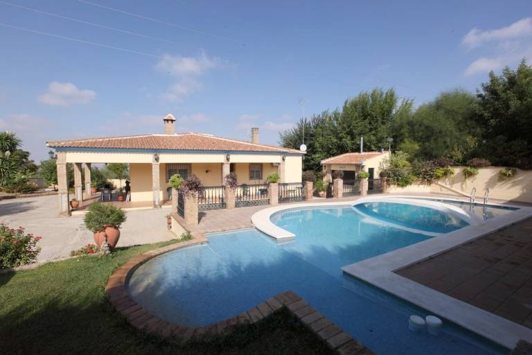 Villa Sanlúcar la Mayor