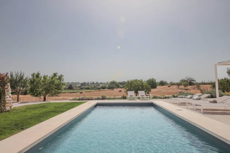 Children-friendly villa with barbeque, private pool & garden | Pool view | Pets allowed — photo 3