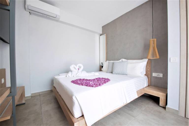 OPV H Villa Penelopy 4 Bedrooms Halkidiki