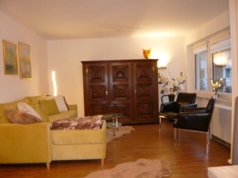 Family-friendly lovely rental apartment with yard | Pets are welcome — photo 5