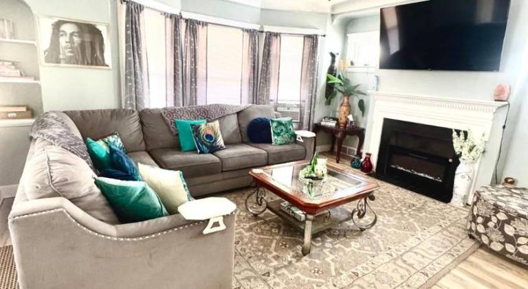 Vacation home with 6 rooms for 12 persons in Cleveland, OH