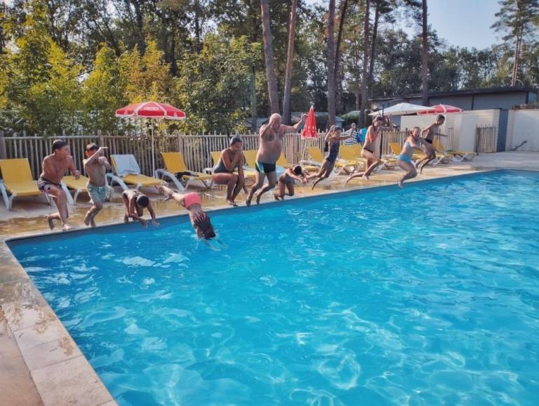 Family-oriented nice camping suite with heated pool | Pets are welcome — photo 2