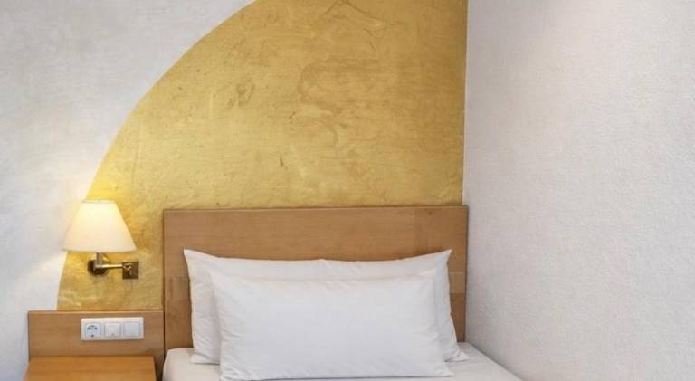 Hotel gold Self-Check-In-Hotel Pfullendorf — photo 2