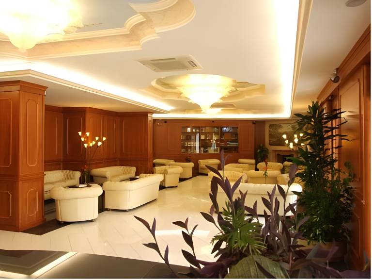 Hotel Capys — photo 2