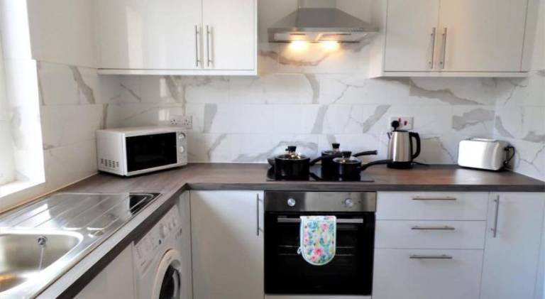 Rental apartment with 2 rooms for 4 persons — photo 3