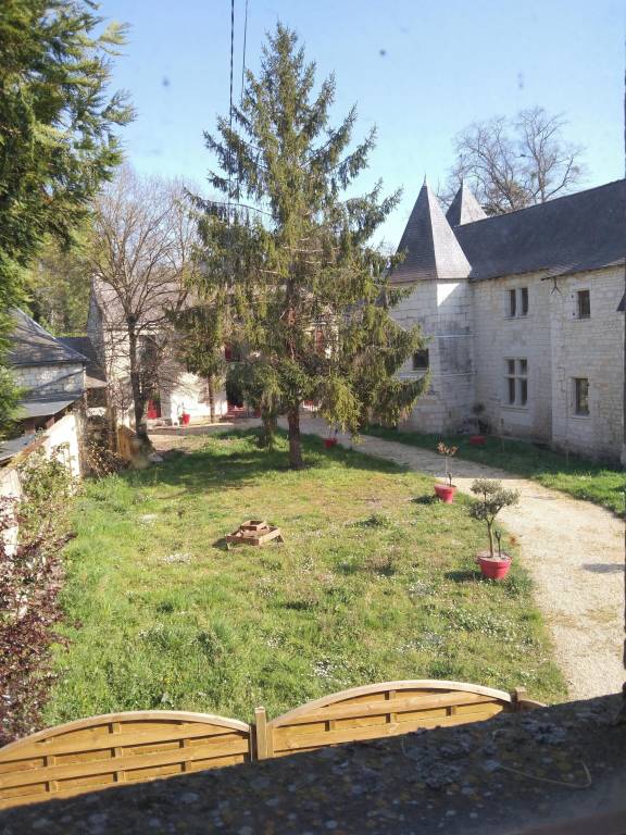 House  Cizay-la-Madeleine