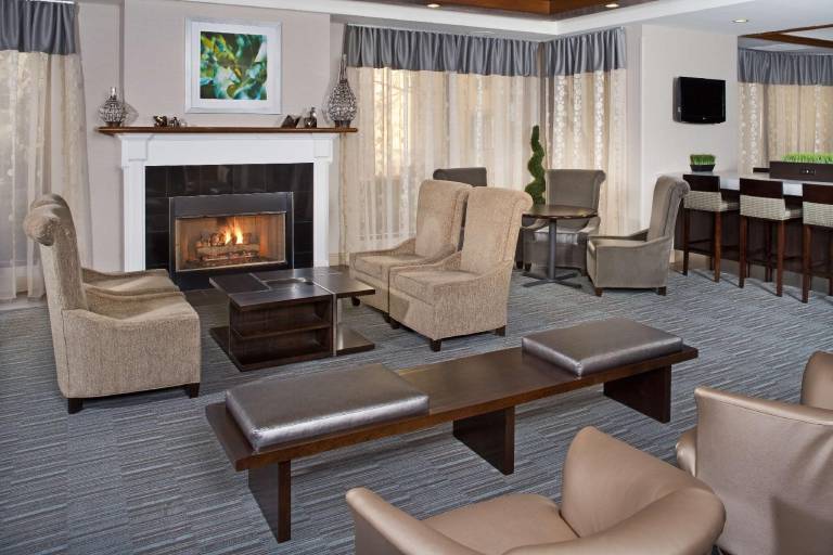 DoubleTree by Hilton Chicago Wood Dale - Elk Grove — photo 5