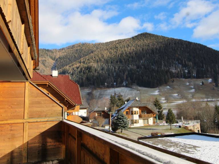 Holiday apartment with patio & garden | Nature view — photo 3