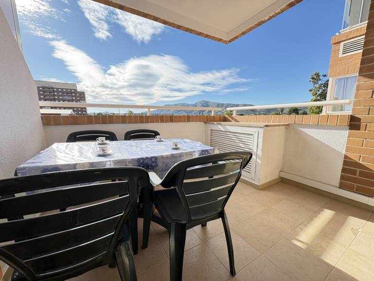 Fully equipped holiday apartment with patio, garden & pool | Beach view | Beach nearby | Pets are welcome — photo 5
