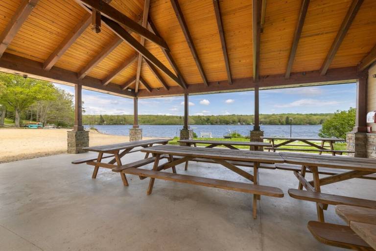 House  Haddam