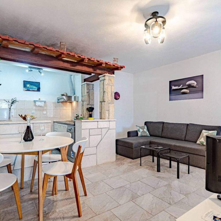 Apartments Mila — photo 4