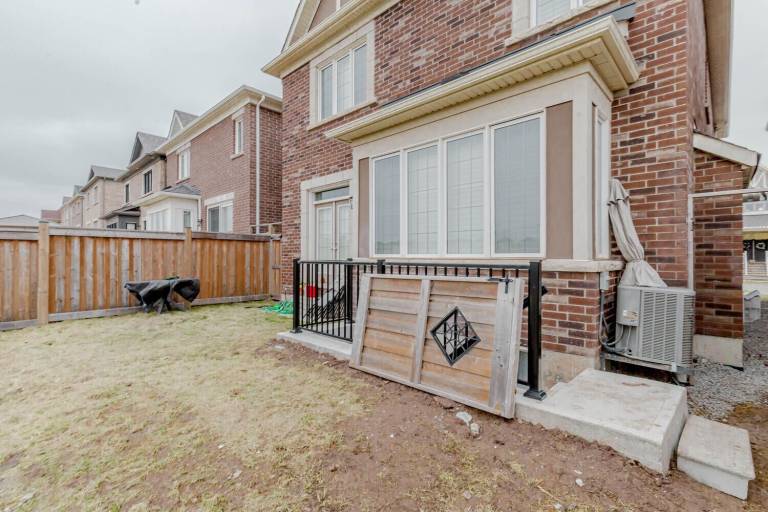 House Oakville
