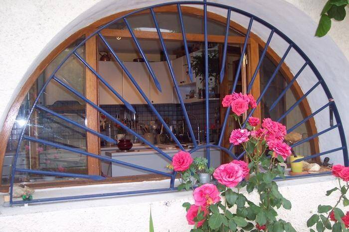 House with private pool, BBQ & garden | River view — photo 3