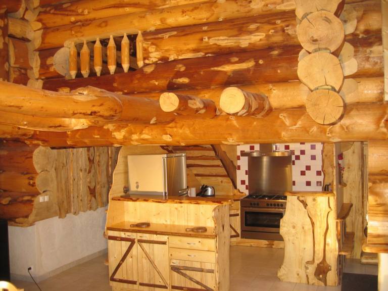 Chalet with terrace, barbeque & yard — photo 4
