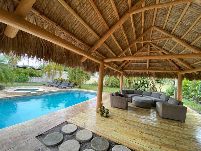 House Pompano Beach