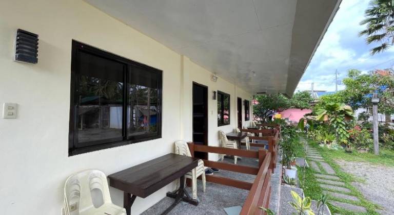 Lodge with pool | Close to the beach | Pets are welcome — photo 5