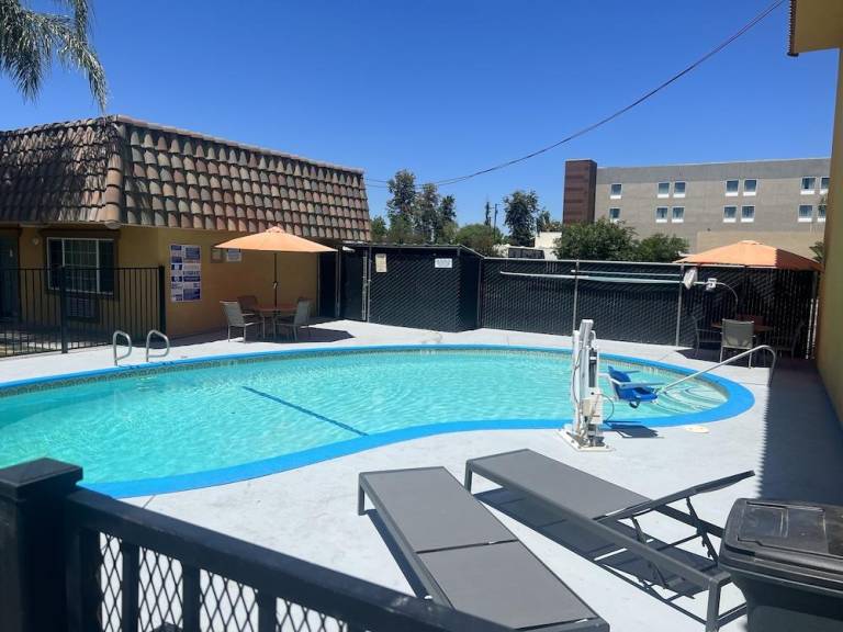 Rodeo Lodge — photo 4