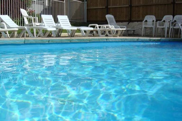 R&eacute;sidence Les Sil&egrave;nes