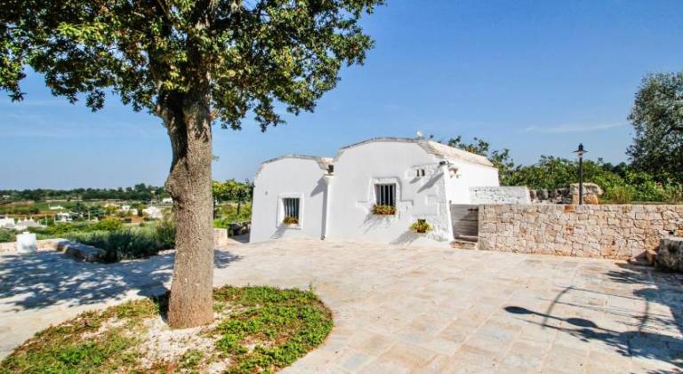 Pleasant villa with jacuzzi & pool | Pets allowed — photo 3