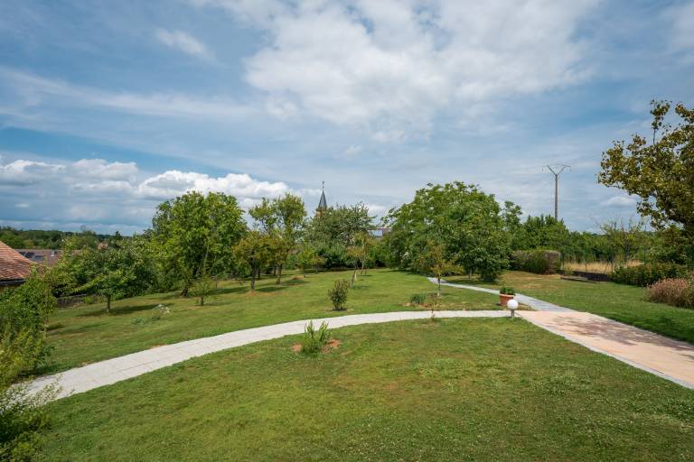 Child-friendly beautiful vacation home with patio, garden & grill | Nature view | Dogs allowed — photo 3