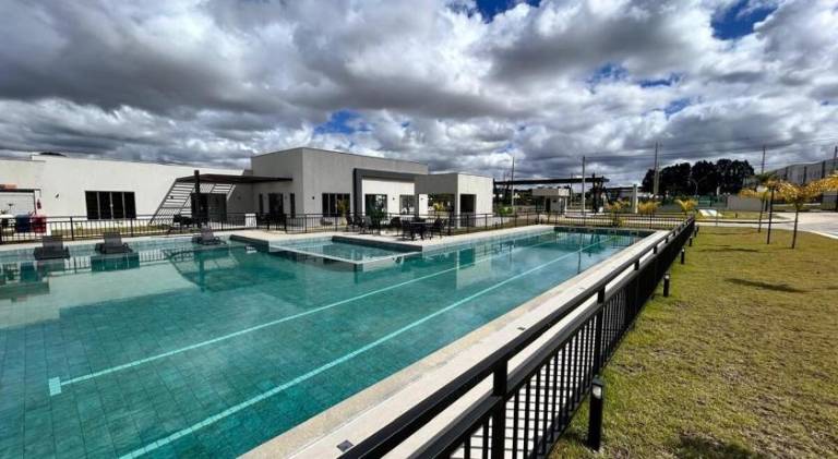 Holiday apartment with pool — photo 3