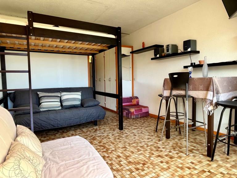 Studio | Next to the beach | Pets are welcome — photo 3