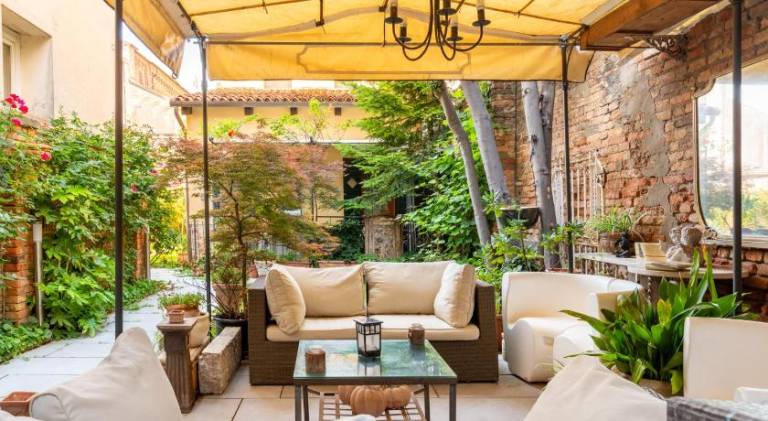 Apartment with terrace & garden | Near Rialto Bridge — photo 2