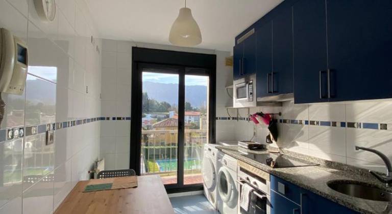 Fully equipped beautiful rental apartment with private pool & patio | Pets are welcome — photo 2