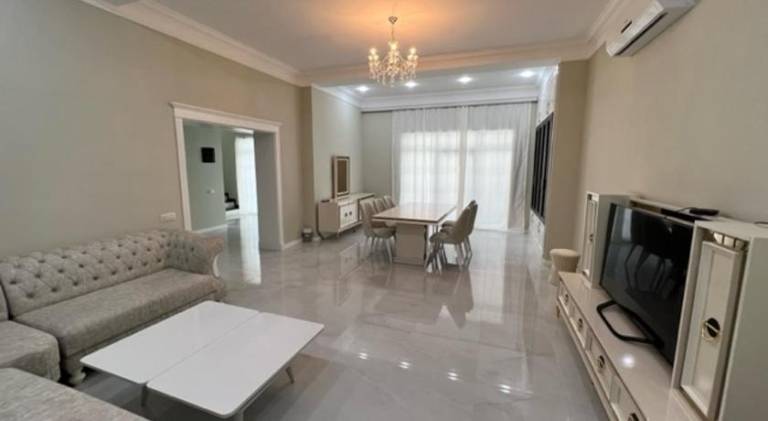 Villa with pool, yard & terrace | Pet-friendly — photo 2