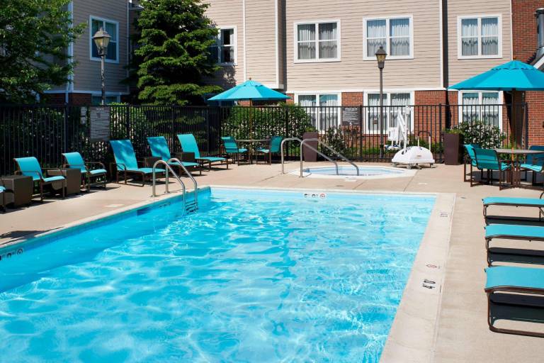 Sonesta ES Suites Chicago Waukegan Gurnee — photo 2