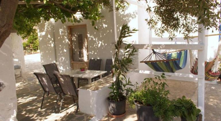 Vacation home with 2 rooms for 5 persons in Paros