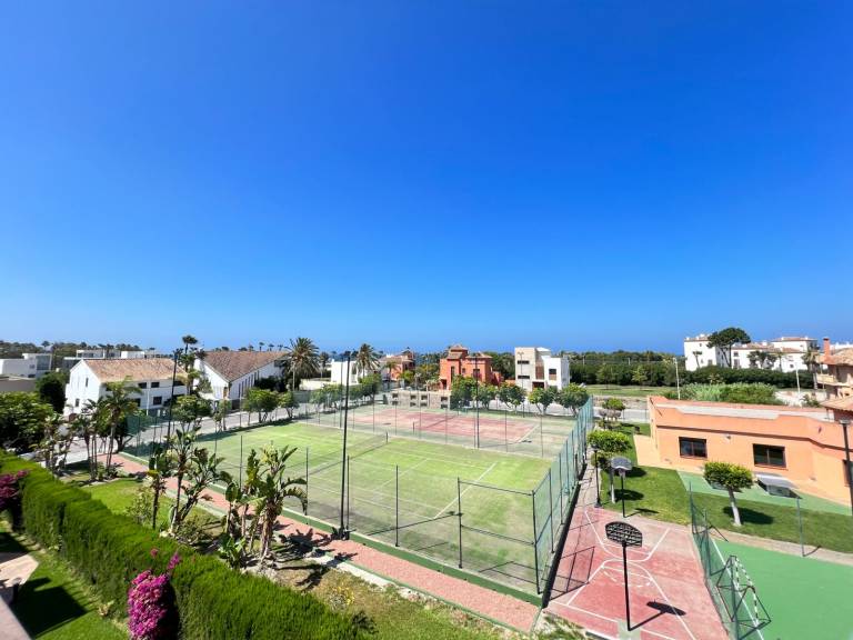 PUSHE Penthouse Playa Granada Beach & Golf 2 — photo 5