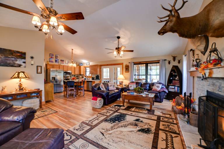 Cadiz Vacation Home w/ Deck: Walk to Lake Barkley — photo 5