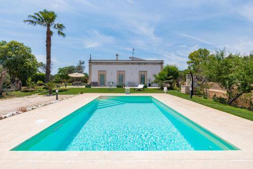 Wonderful house with pool, garden & patio | Pet-friendly in Matino