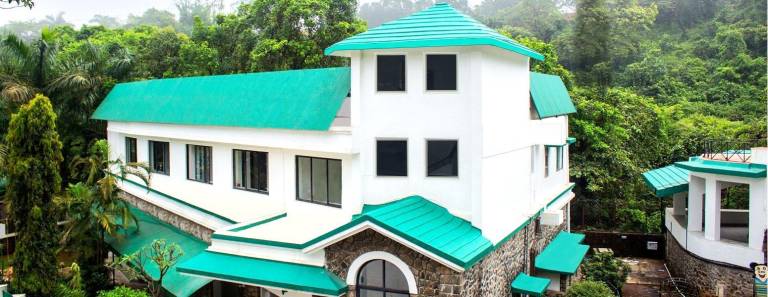 Resort Khopoli