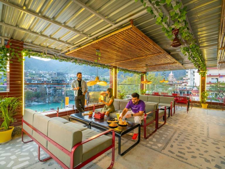 The Hosteller Rishikesh, Ganges in Rishikesh