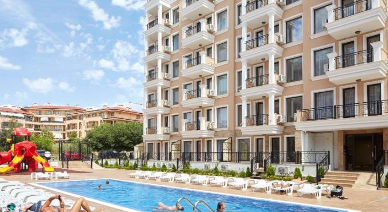 Polarstar Beach Resort - Premium Apartments in Sveti Vlas