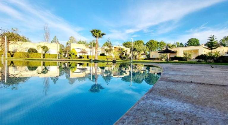 Vacation home with pool | Pets are welcome — photo 2